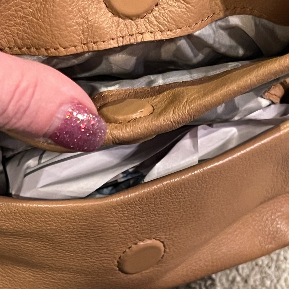 AIMEE Kestenberg Leather"Preston"Mini Crossbody Bag with Patterned Interior - Picture 5 of 15